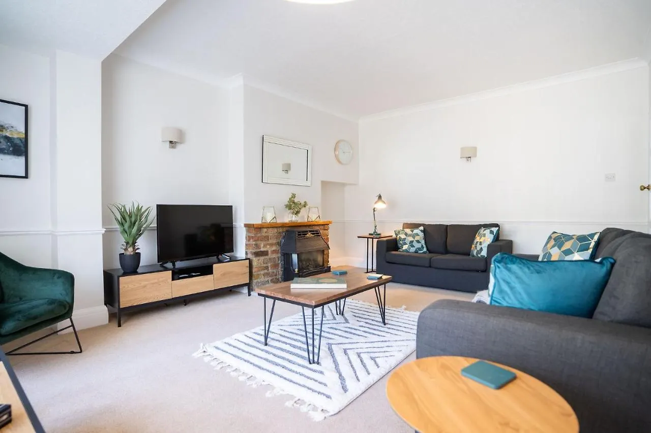 Dom wakacyjny Beautiful Detached Home In Quaint Village Setting Wetherby Wielka Brytania